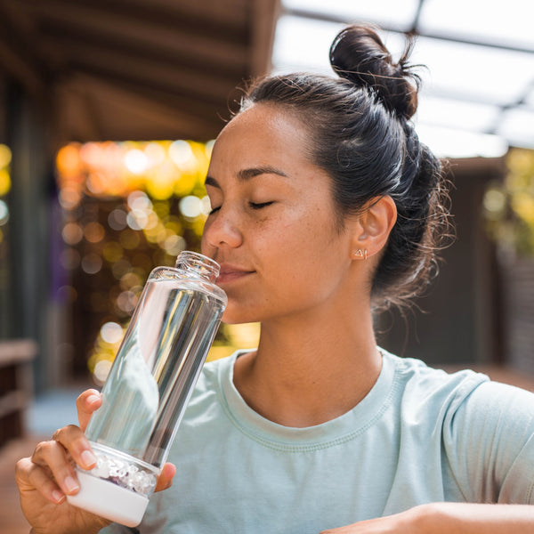 VitaJuwel inu! CRYSTAL | The Original DIY Crystal Water Bottle with Clear Quartz