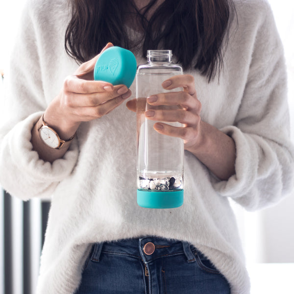 VitaJuwel inu! CRYSTAL | The Original DIY Crystal Water Bottle with Clear Quartz