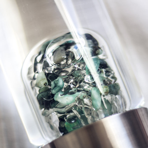 VitaJuwel ViA VITALITY | Crystal Water Bottle with Emerald & Clear Quartz for Regeneration, Rejuvenation & Renewal